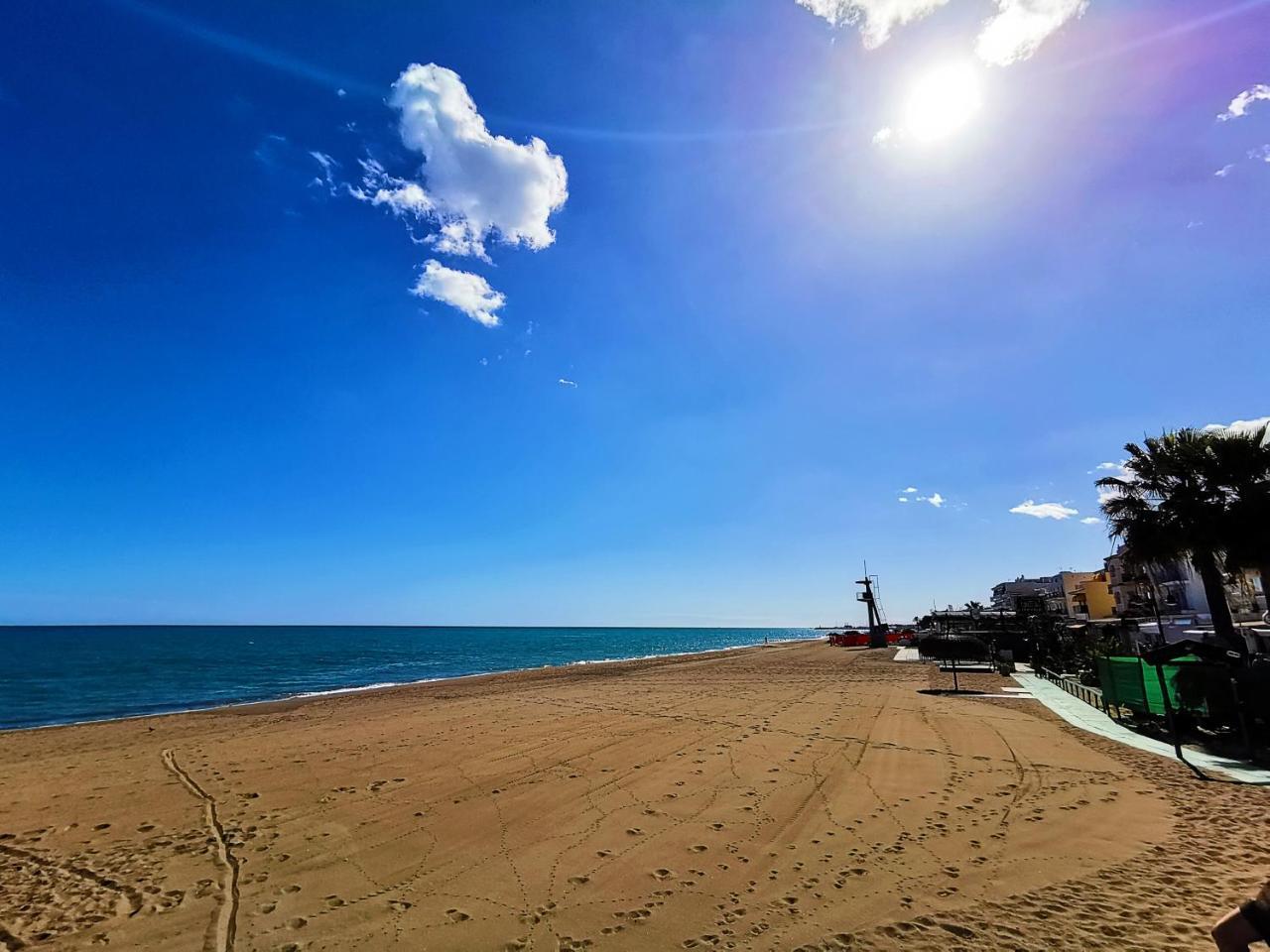 Apartamento Carihuela Torremolinos Dış mekan fotoğraf