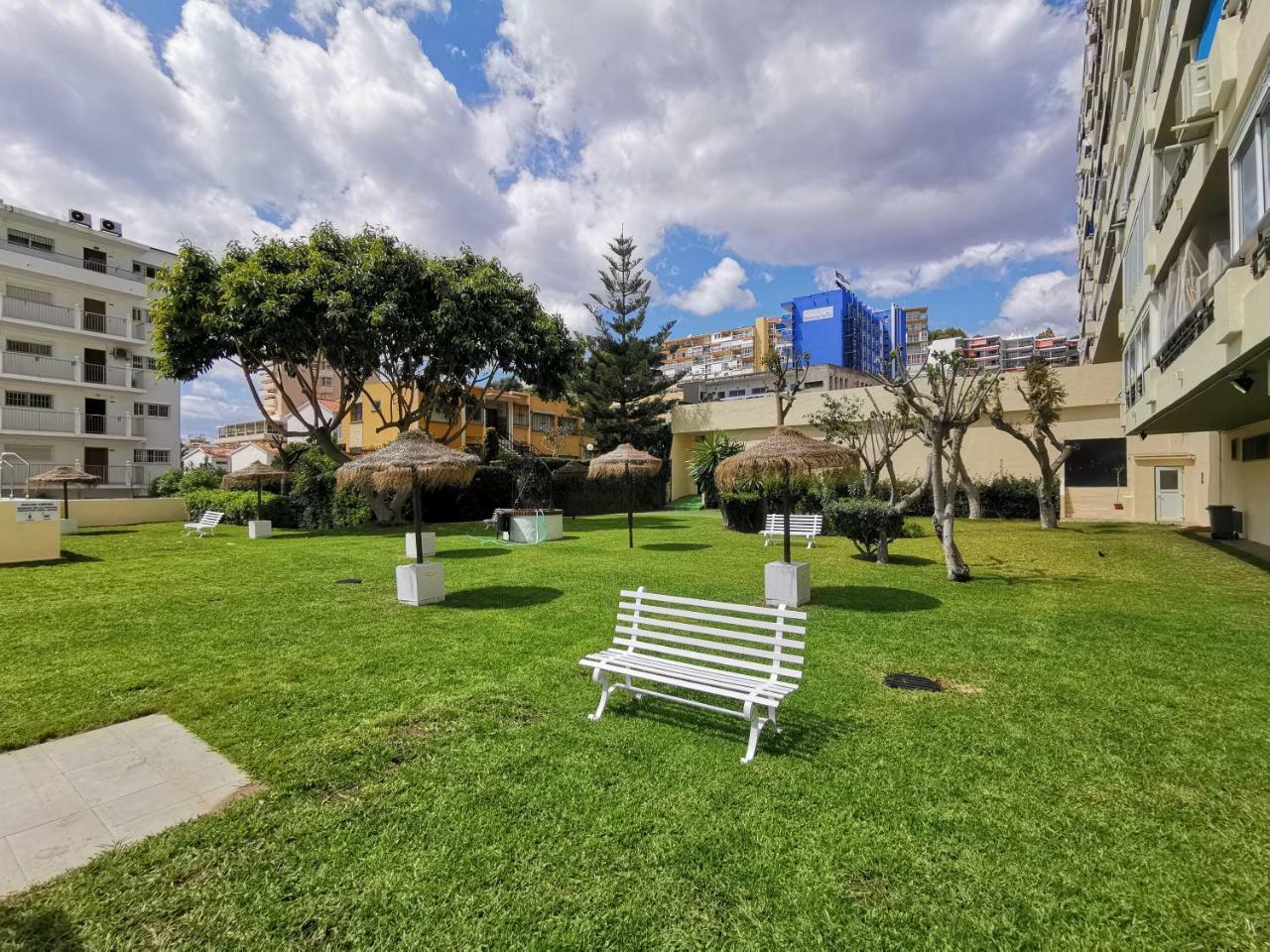 Apartamento Carihuela Torremolinos Dış mekan fotoğraf